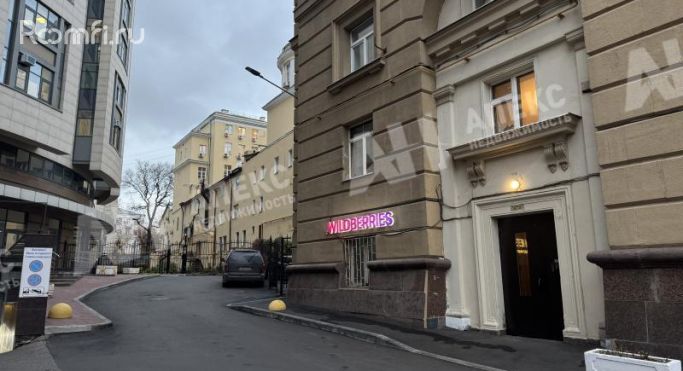 Продажа помещения свободного назначения 64 м², улица Новый Арбат - фото 1