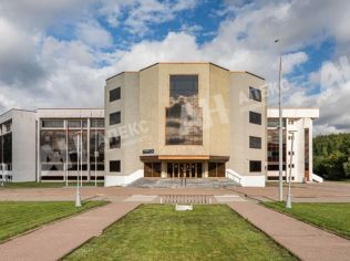 Аренда офиса 679 м²