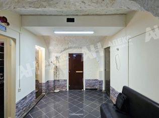 Продажа помещения свободного назначения 142 м²