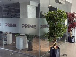 Аренда торгового помещения 1300 м²