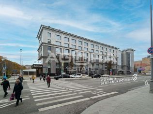 Аренда помещения свободного назначения 551.5 м²