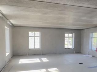 Аренда торгового помещения 379.5 м²