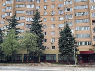 Аренда торгового помещения 220 м²