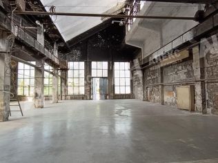 Аренда производственного помещения 692 м²
