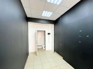 Аренда торгового помещения 12.2 м²