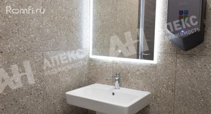 Аренда офиса 372 м², улица Орджоникидзе - фото 3