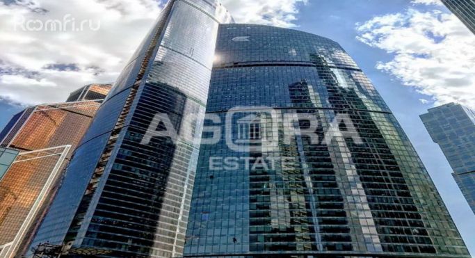 Продажа торгового помещения 51.1 м², Пресненская набережная - фото 1
