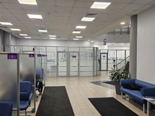 Аренда торгового помещения 1236 м²