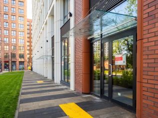 Аренда помещения свободного назначения 241.7 м²