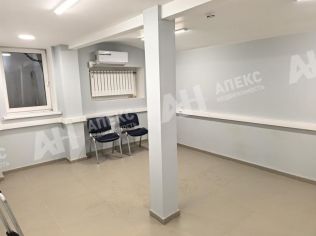 Аренда помещения свободного назначения 290 м²