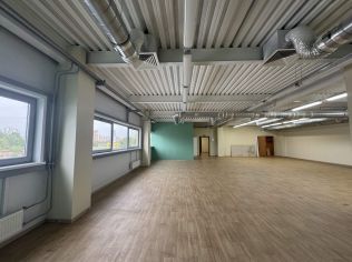Аренда помещения свободного назначения 240 м²