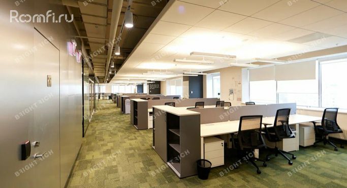 Аренда офиса 3357 м², улица Двинцев - фото 1
