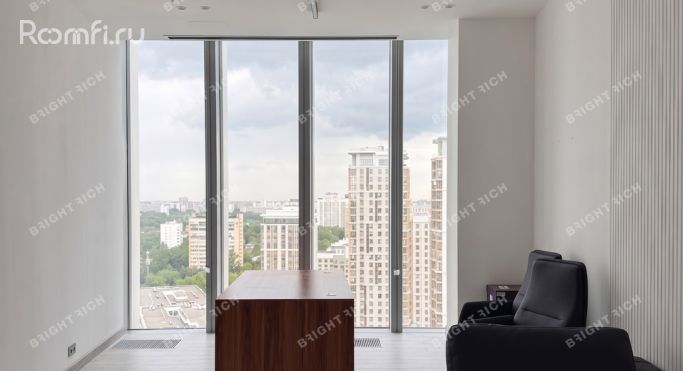 Аренда офиса 258 м², улица Вильгельма Пика - фото 2