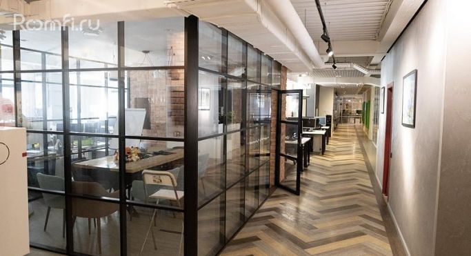 Аренда офиса 572.2 м², улица Орджоникидзе - фото 2