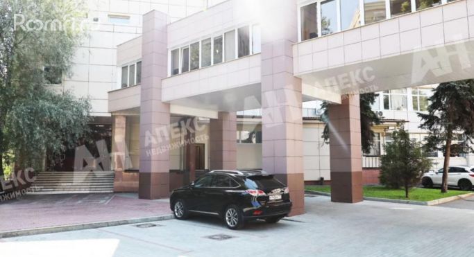 Аренда офиса 372 м², улица Орджоникидзе - фото 2