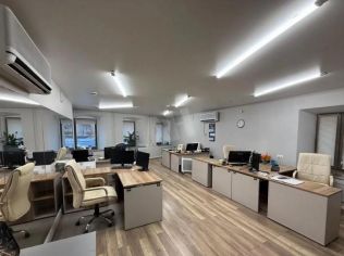 Аренда помещения свободного назначения 140 м²