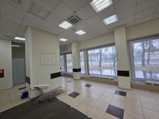 Аренда помещения свободного назначения 209 м²