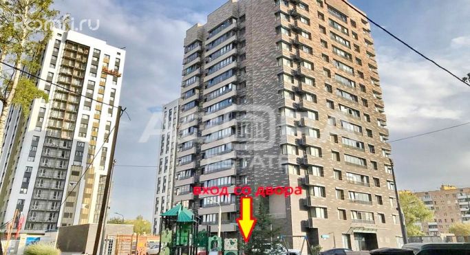 Продажа торгового помещения 132.8 м², Ангарская улица - фото 1