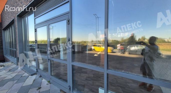 Аренда помещения свободного назначения 75 м², 3-я Нововатутинская улица - фото 1