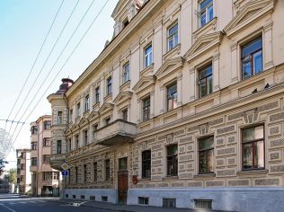 Продажа офиса 1818 м²