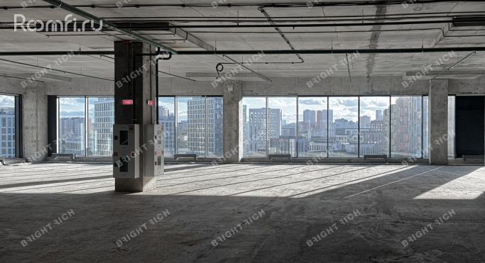 Аренда офиса 2433 м², проспект Лихачёва - фото 1