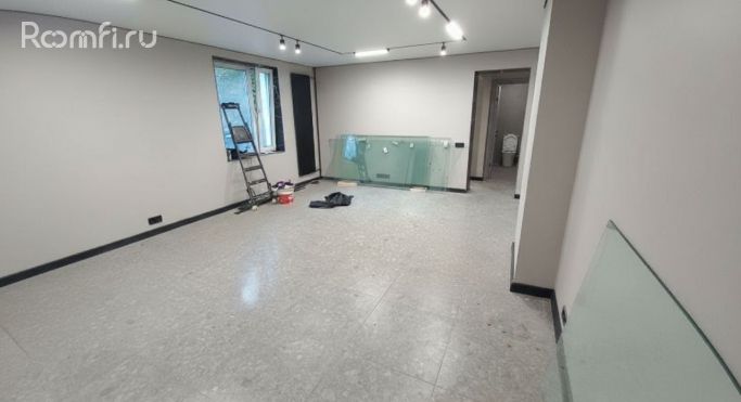 Продажа помещения свободного назначения 154.8 м², улица 26 Бакинских Комиссаров - фото 3