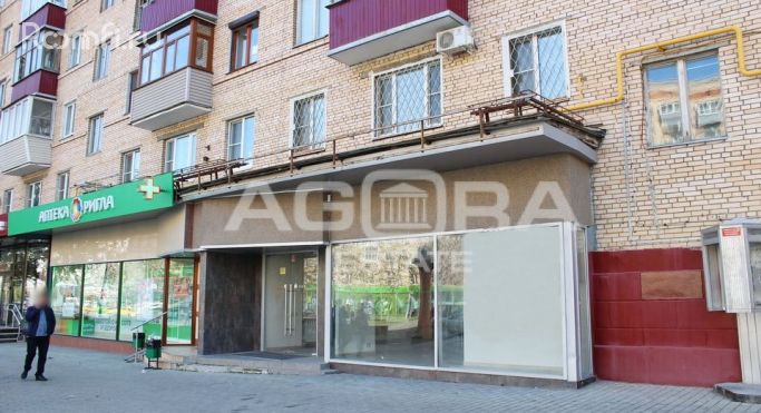 Продажа торгового помещения 130 м², Кутузовский проспект - фото 1