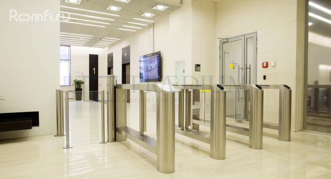 Аренда офиса 1384 м², улица Двинцев - фото 2