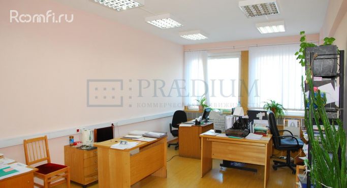 Аренда офиса 750 м², Городская улица - фото 1