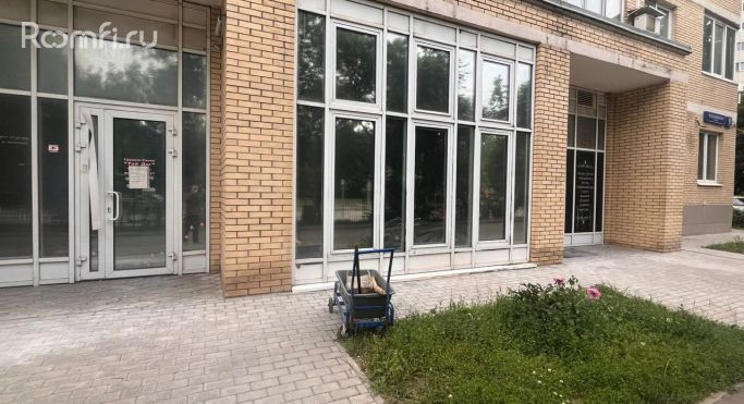 Аренда помещения свободного назначения 800 м², Челюскинская улица - фото 1