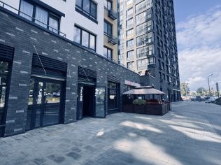 Аренда торгового помещения 97 м²
