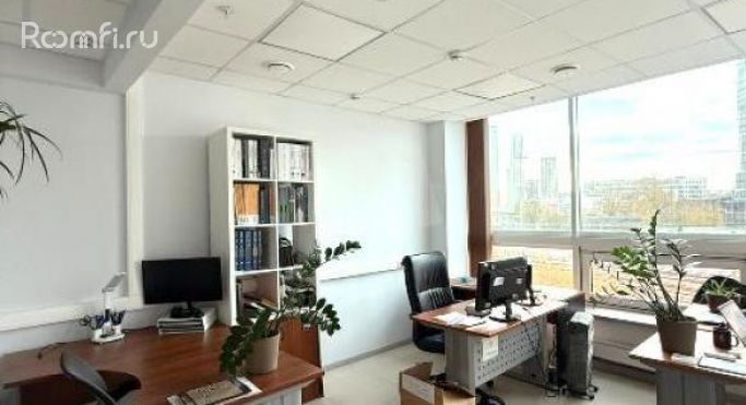 Аренда офиса 570 м², Летниковская улица - фото 2