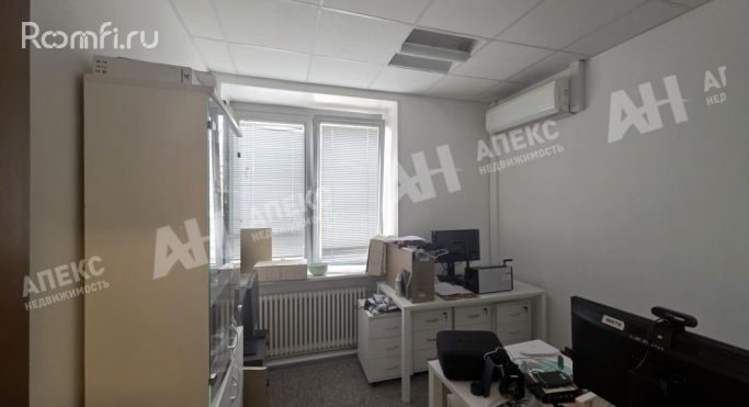 Аренда офиса 190 м², улица Александра Лукьянова - фото 2