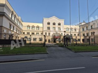 Аренда офиса 7400 м²