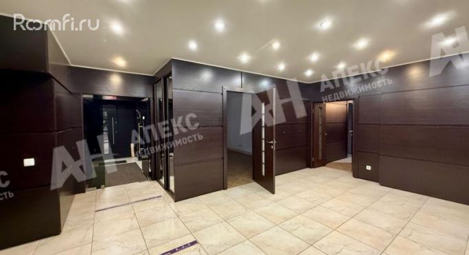 Продажа помещения свободного назначения 409 м², Беговая улица - фото 1