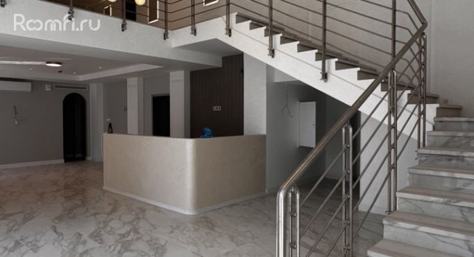 Продажа помещения свободного назначения 369.9 м², Ленинский проспект - фото 1