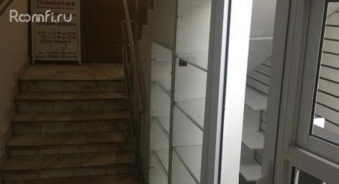 Аренда торгового помещения 5 м², Петроверигский переулок - фото 2