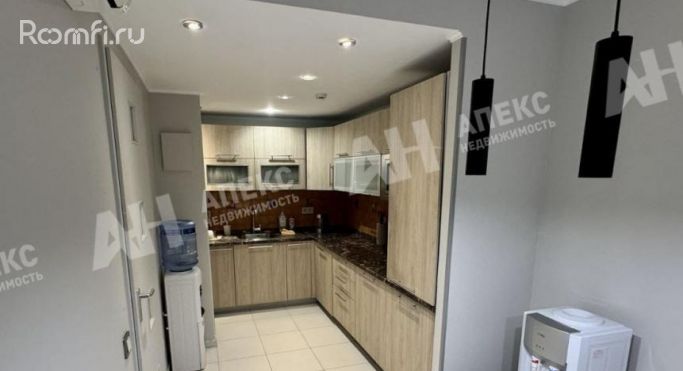 Аренда офиса 451 м², площадь Евразии - фото 2