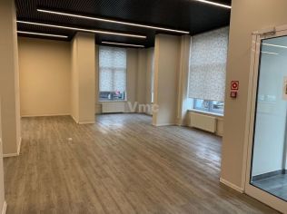 Аренда помещения свободного назначения 225 м²