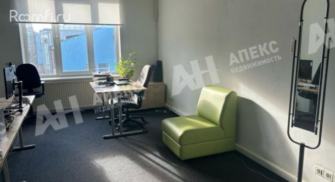 Аренда офиса 40 м², улица Петровка - фото 1