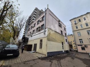 Аренда помещения свободного назначения 820 м²