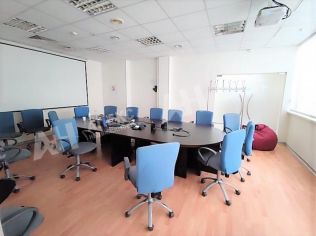 Продажа офиса 1422 м²
