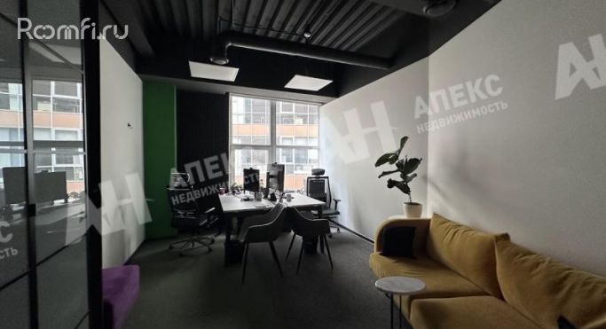 Аренда офиса 4220 м², улица Ленинская Слобода - фото 2