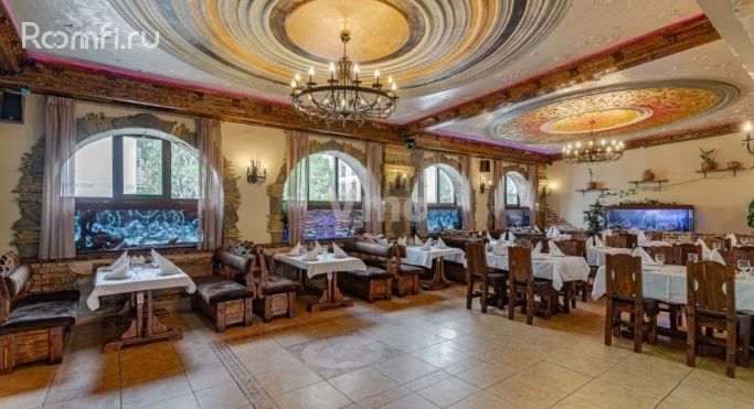 Продажа помещения свободного назначения 302.7 м², улица Юных Ленинцев - фото 2