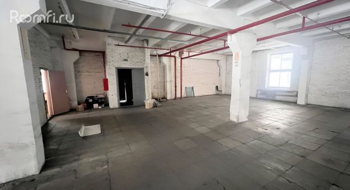 Аренда склада 811 м², Вятская улица - фото 2