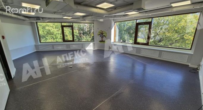 Аренда помещения свободного назначения 385 м², улица Архитектора Власова - фото 1