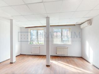 Аренда помещения свободного назначения 158 м²