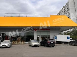 Продажа торгового помещения 686 м²