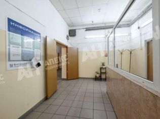 Аренда помещения свободного назначения 883 м²