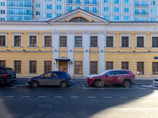 Аренда помещения свободного назначения 967 м²